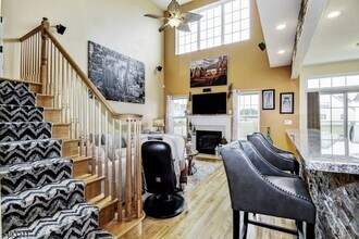 4 Shadowlawn Dr in Franklin Township, NJ - Building Photo - Building Photo