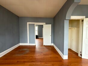 225 Lembeck Ave in Jersey City, NJ - Building Photo - Building Photo