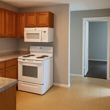 Westwood Apartments in Cincinnati, OH - Building Photo - Building Photo