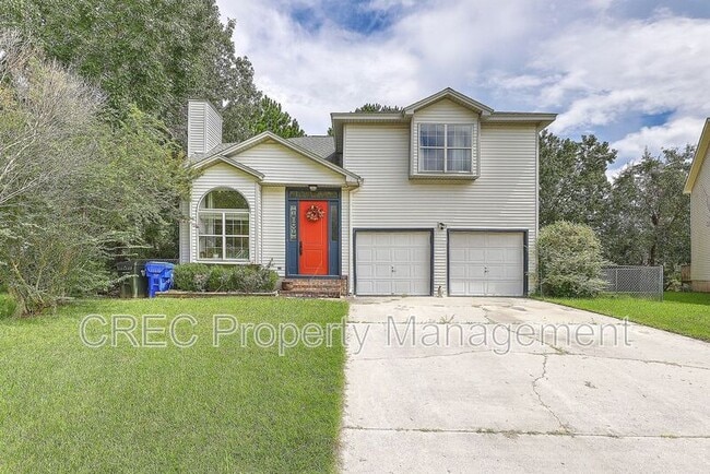 property at 2318 N England Ct