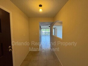 4575 S Texas Ave in Orlando, FL - Building Photo - Building Photo