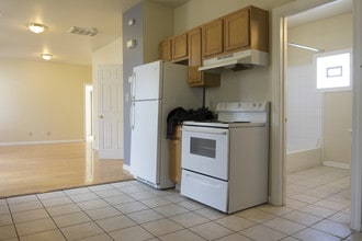 724 E Center St in Milwaukee, WI - Building Photo - Building Photo