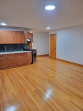 60-06 172nd St in Queens, NY - Building Photo - Building Photo