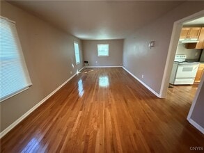 127 Matty Ave in Mattydale, NY - Building Photo - Building Photo