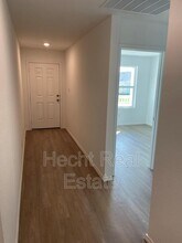 2906 Green Finch in Canyon Lake, TX - Building Photo - Building Photo