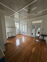 4223 S Carrollton Ave in New Orleans, LA - Foto de edificio - Building Photo