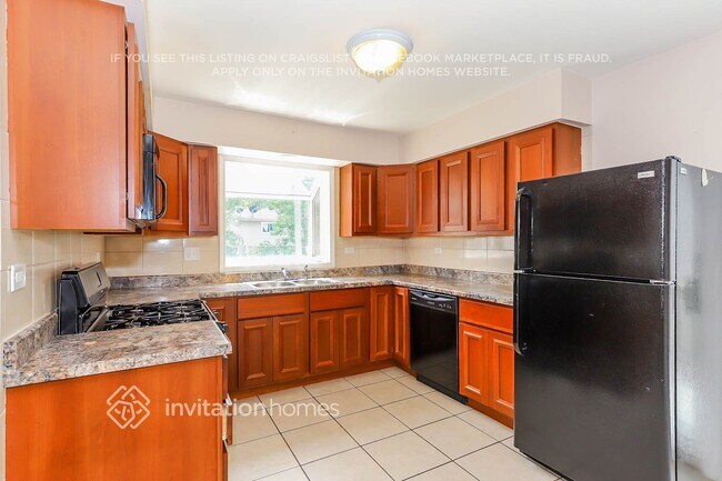 1718 President St in Glendale Heights, IL - Foto de edificio - Building Photo