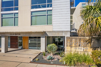 Bridges on the Park Condos in Austin, TX - Building Photo - Building Photo