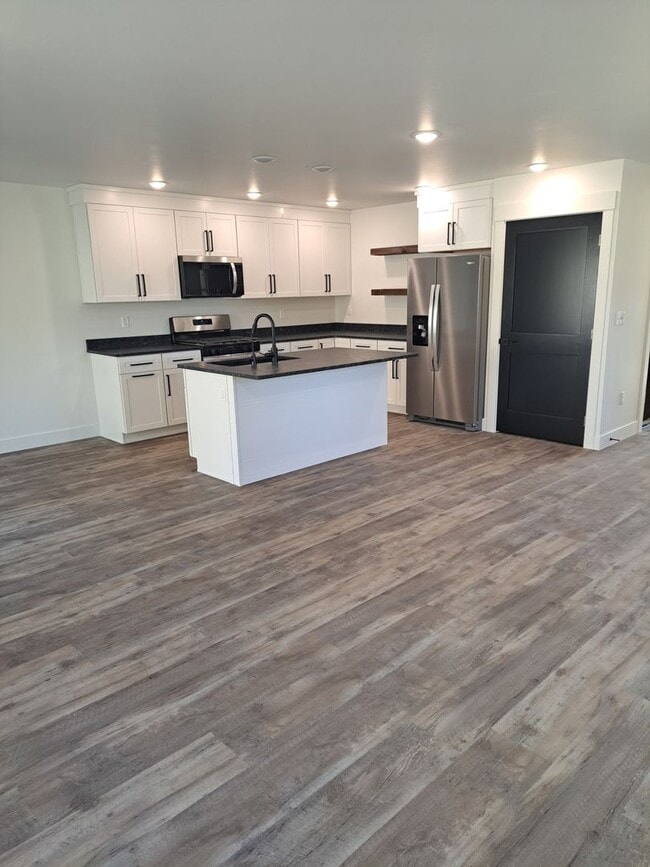 3 B Raven Rdg Rd in Clancy, MT - Building Photo - Building Photo