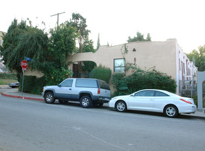 The Micheltorena Apartments in Los Angeles, CA - Building Photo - Building Photo