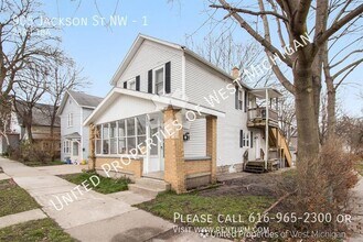 905 Jackson St NW in Grand Rapids, MI - Building Photo - Building Photo
