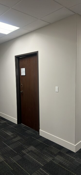 22750 Hawthorne Blvd in Torrance, CA - Building Photo