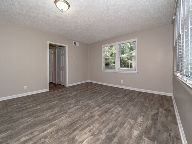 3 Country Squire Ct in Sumter, SC - Building Photo - Building Photo