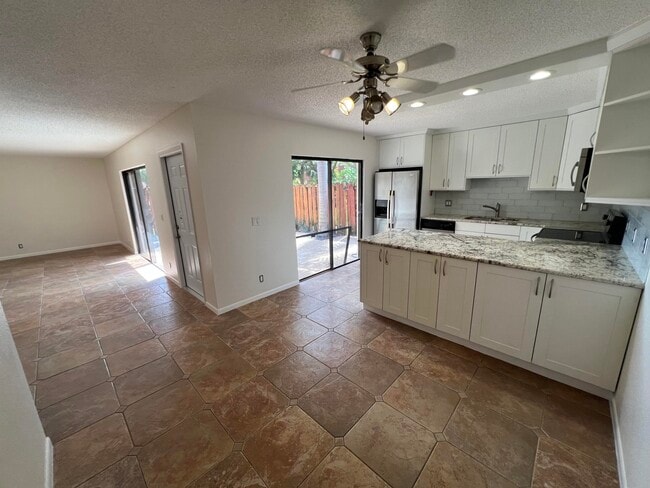 property at 3216 Spanish Wells Dr