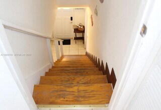 202 W Canal Dr in Key Largo, FL - Building Photo - Building Photo