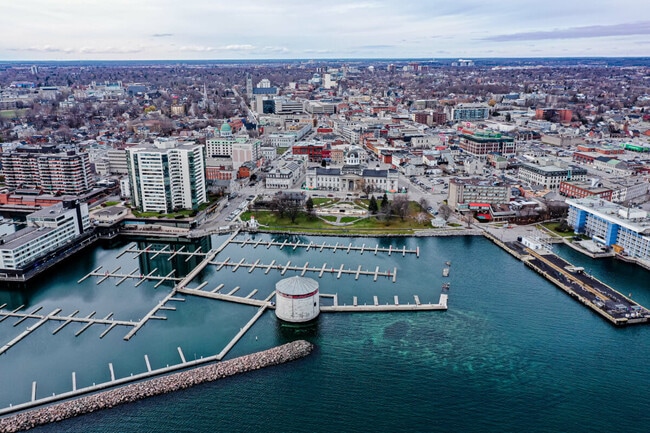 Apartments for rent in Kingston, ON