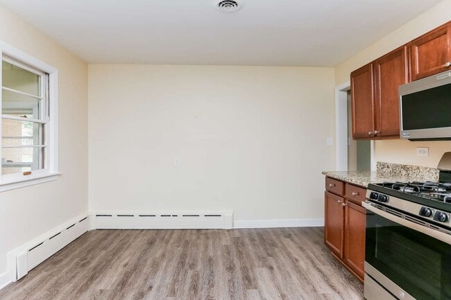 1407 Highland Ave in Joliet, IL - Building Photo - Building Photo