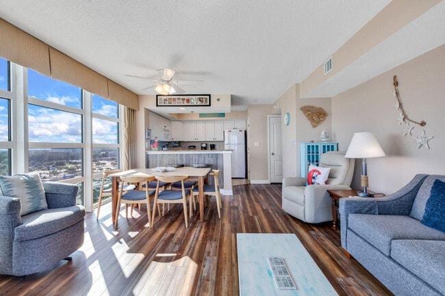 2504 N Ocean Blvd in Myrtle Beach, SC - Foto de edificio - Building Photo