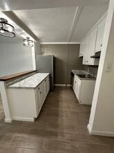 Town Villas in Burleson, TX - Foto de edificio - Building Photo