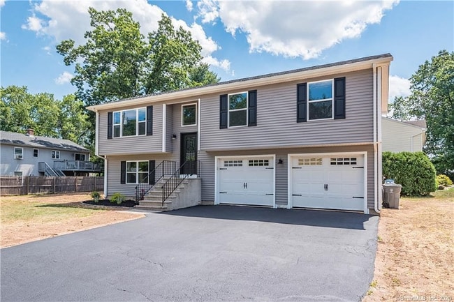 62 Plum Tree Rd in Plainville, CT - Building Photo - Building Photo