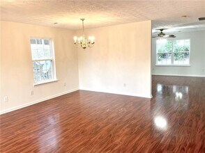 1700 Ivey Pointe Ct in Lawrenceville, GA - Building Photo - Building Photo