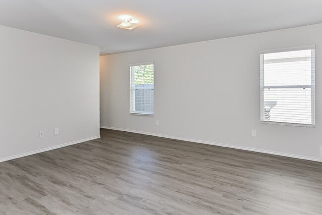 1031 Imperial Bend Dr in Houston, TX - Building Photo - Building Photo
