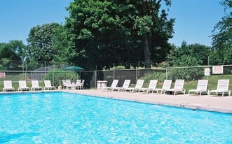 Country Meadows Apartments of Madison