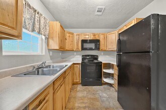 422 Pimmit Hill Run in Montgomery, TX - Building Photo - Building Photo