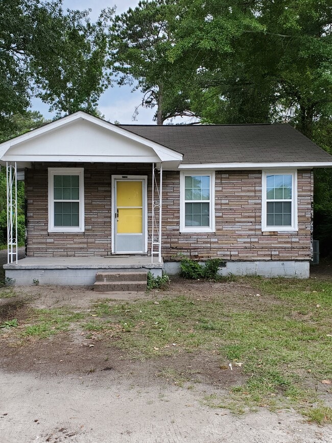 property at 1739 Dairy St