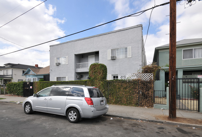 1731 Menlo Ave in Los Angeles, CA - Foto de edificio - Building Photo