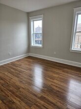1185 Commonwealth Ave, Unit 17 in Boston, MA - Building Photo - Building Photo
