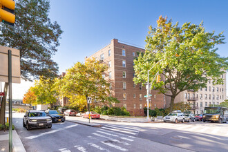 Lafayette Gardens in New York, NY - Building Photo - Building Photo