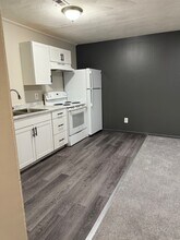 1022 WV-34, Unit 2C in Hurricane, WV - Foto de edificio - Building Photo