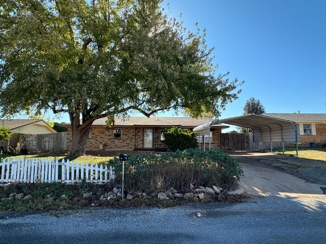 property at 127 Blue Stem