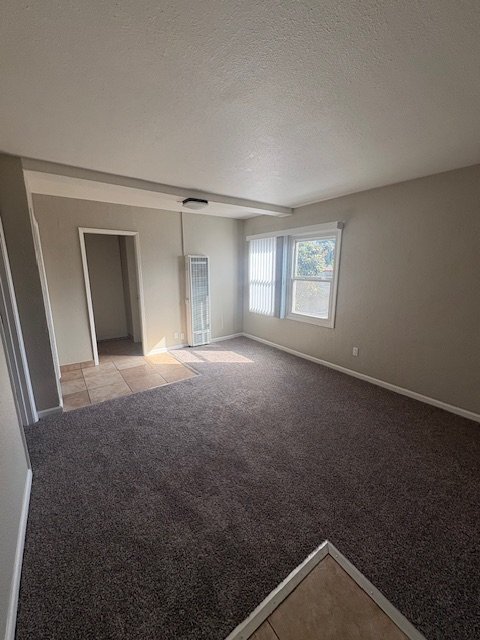 2567 Foothill Blvd, Unit 225 in Oakland, CA - Foto de edificio - Building Photo