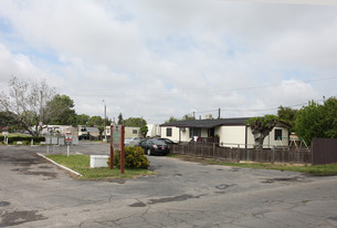 Mulberry Mobile Home Park Apartments