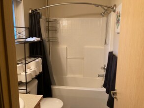 10116 19th ave C S in Tacoma, WA - Building Photo - Building Photo