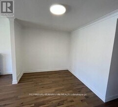 293 Ellerslie Ave in Toronto, ON - Building Photo - Building Photo