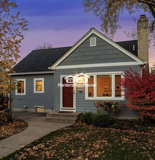 5033 Oxford Ave in Edina, MN - Building Photo - Building Photo