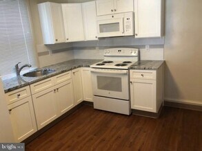 1310 Easton Rd in Roslyn, PA - Building Photo - Building Photo