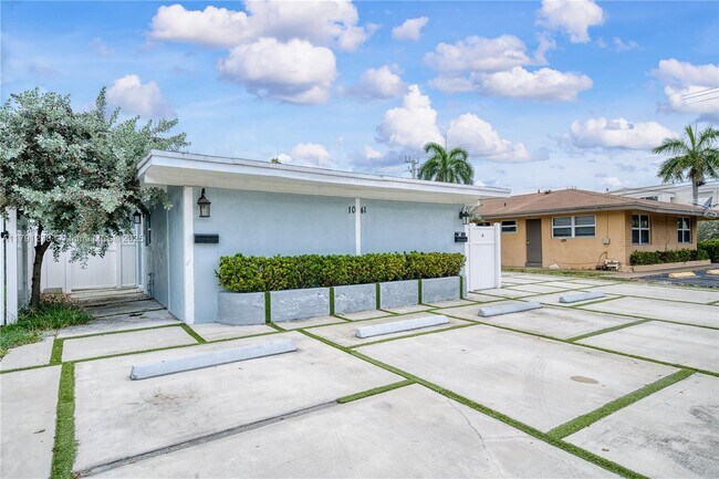 property at 1041 NE 9th Ave