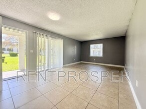 4151 S Semoran Blvd in Orlando, FL - Building Photo - Building Photo