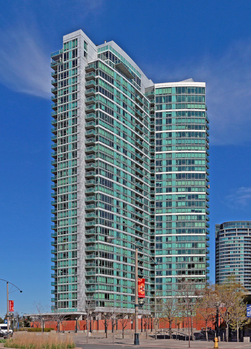 Optima in Toronto, ON - Building Photo