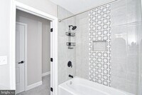 2644 E Hoffman St photo'