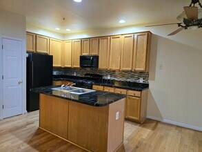 8229 Shooting Star Ln in Laurel, MD - Building Photo - Building Photo