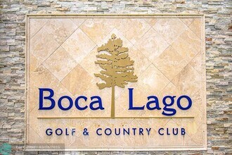 8334 Cypress Ln in Boca Raton, FL - Building Photo - Building Photo
