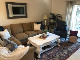 7436 E Chaparral Rd, Unit 202B in Scottsdale, AZ - Building Photo