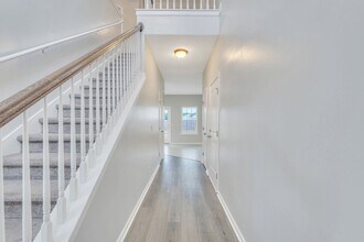 180 Factors walk in Ft Stewart, GA - Building Photo - Building Photo