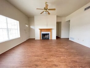 3914 Oak Valley Dr in Killeen, TX - Building Photo - Building Photo