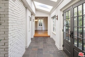 627 Elm Dr in Beverly Hills, CA - Building Photo - Building Photo